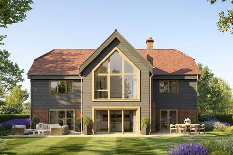 Sittingbourne ME9 5 bed detached house for sale