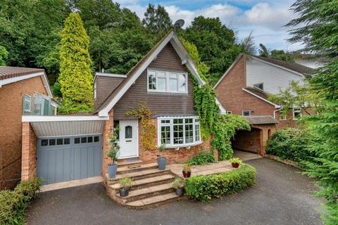 Orton Lane, Wombourne, WV5 3 bed detached house for sale