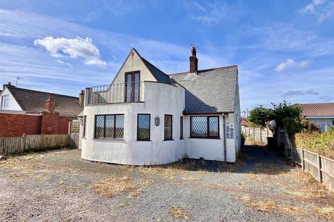 The Esplanade, Scratby 4 bed house for sale