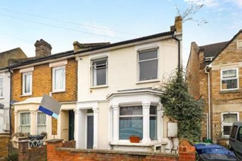 Bollo Bridge Road, London, Greater... 6 bed house of multiple occupation for sale