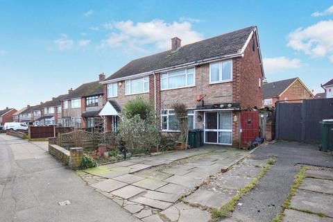 Ringwood Highway, Coventry CV2 3 bed semi