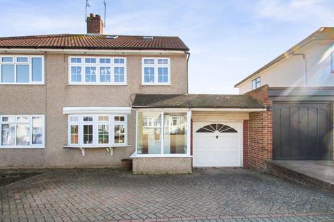 Spurrell Avenue, Bexley 4 bed semi
