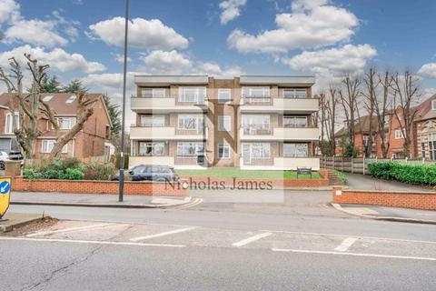 Cambrai Court Aldermans Hill, London 2 bed apartment for sale