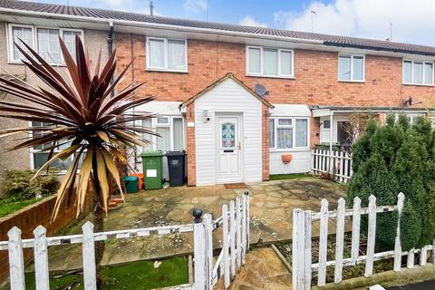 Cattawade End, Basildon, Essex 3 bed terraced house for sale