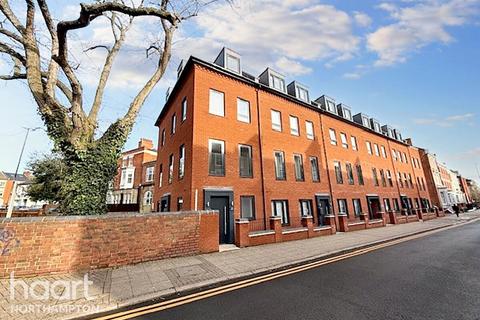 Derngate Place, Northampton 4 bed end of terrace house for sale