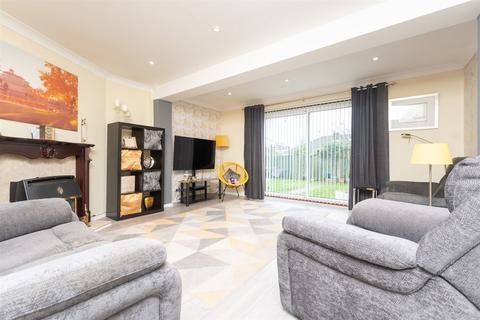 Epsom Close, Bexleyheath, Kent 4 bed semi