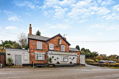 Kingsley Road, Frodsham, Cheshire, WA6 Detached house for sale