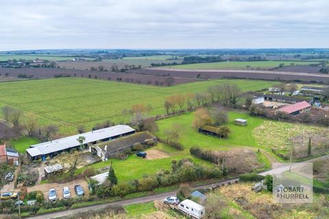 Grub Street, Norwich NR12 6 bed barn conversion for sale