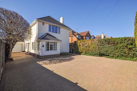 Oakley Hill, WIMBORNE, BH21 3 bed detached house for sale