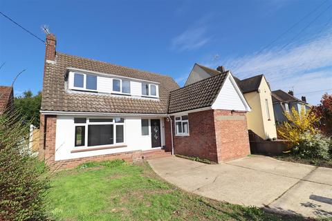 Marshalls Road, Braintree 3 bed detached house for sale