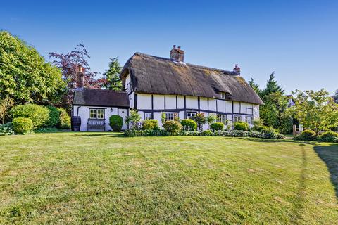 Chiltern View, Thame OX9 3 bed detached house for sale