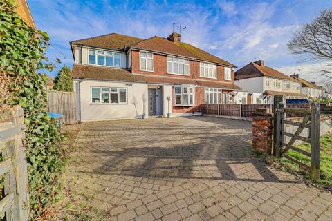 High Street Green, Hemel Hempstead,HP2 4 bed semi