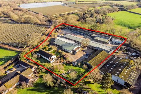 West Wellow 5 bed farm house for sale