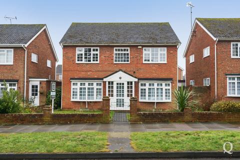 Capel Road, Sittingbourne, Kent, ME10 4 bed detached house for sale