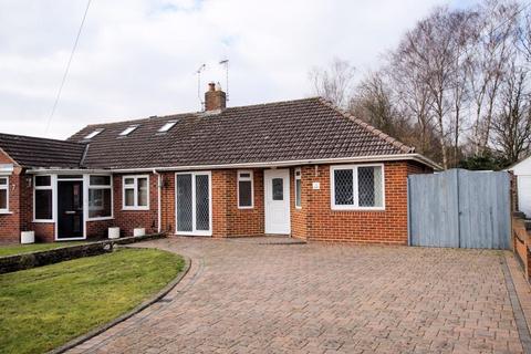 Hatherley Crescent, Fareham PO16 2 bed semi