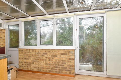 Church Road, Eastchurch, Sheerness, Kent 3 bed bungalow for sale
