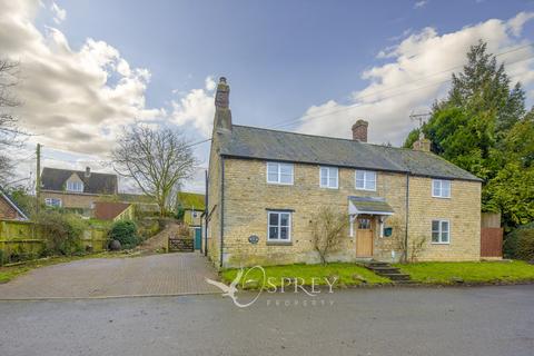 Main Street, Oakham LE15 4 bed detached house for sale