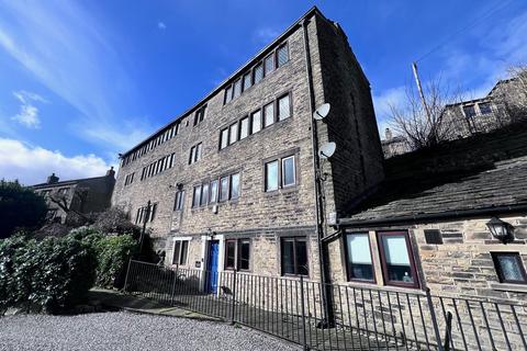 Upper Wellhouse Road, Golcar HD7 3 bed detached house for sale