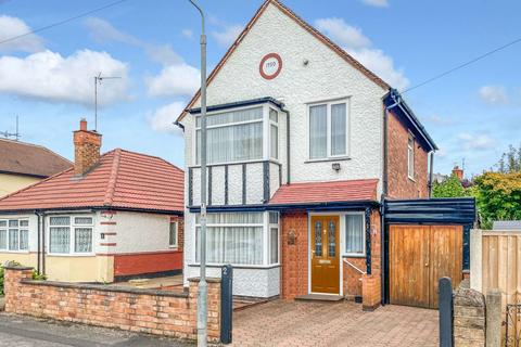 Scott Avenue, Beeston, Nottingham... 3 bed detached house for sale