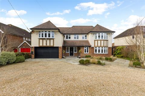 Aylesbury Road, Princes Risborough... 5 bed detached house for sale