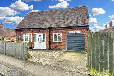 Cottage Homes, London Road, Newark 2 bed detached bungalow for sale