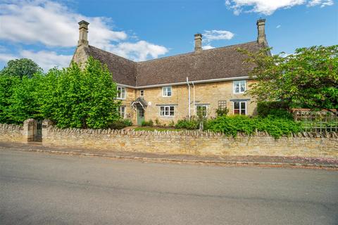 Little Oakley 6 bed detached house for sale