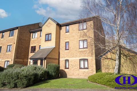 Burket Close, Southall 1 bed ground floor flat for sale