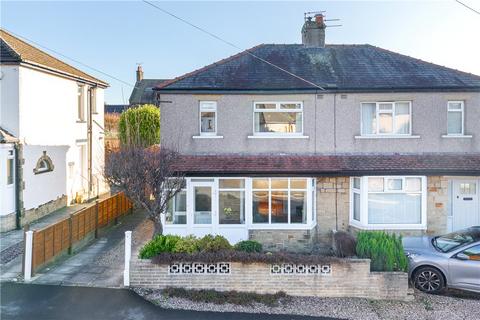 Oxford Avenue, Guiseley, Leeds, West... 3 bed semi