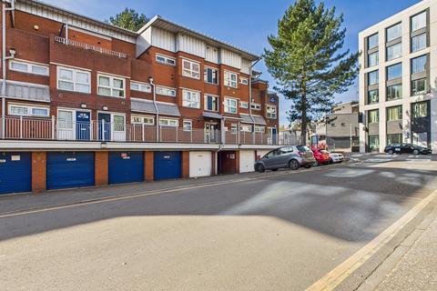 Moss House Close, Birmingham B15 3 bed townhouse for sale