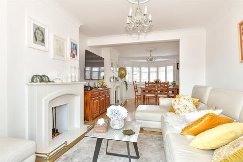 Sutherland Avenue, Welling, Kent 4 bed semi