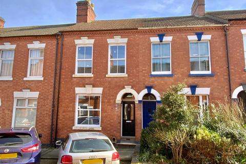 Oxford Street, Wolverton, Milton Keynes 3 bed terraced house for sale