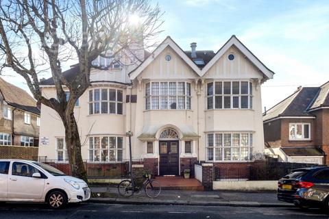 Windlesham Mansions, Davigdor Road, BN3 1 bed flat for sale