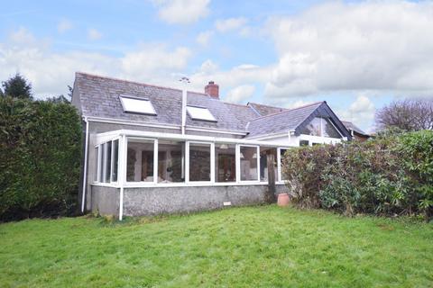 Clynderwen PEMBROKESHIRE 3 bed detached house for sale
