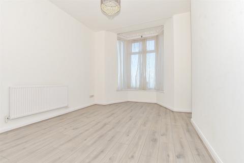 Ethelbert Terrace, Margate, Kent 2 bed apartment for sale