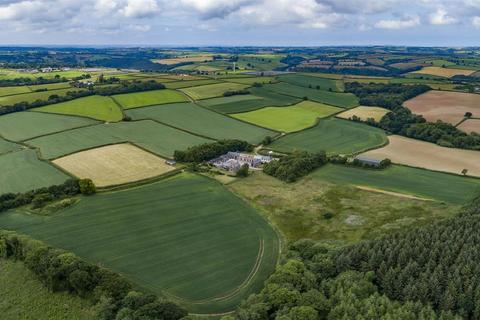 Wembworthy, Chulmleigh 4 bed property with land for sale