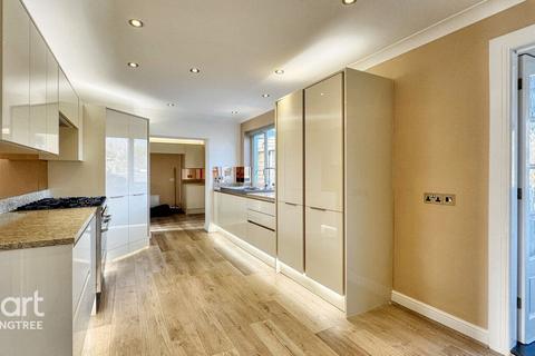 Windmill Road, Bradfield... 5 bed detached house for sale