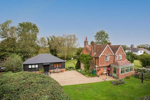 Hodsoll Street, Sevenoaks, Kent, TN15 3 bed detached house for sale