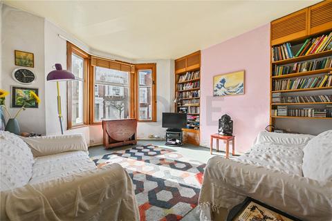 Cotleigh Road, West Hampstead... 2 bed apartment for sale