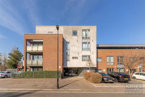 Queen Street, London 2 bed flat for sale