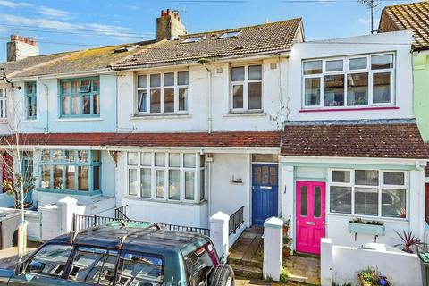 Princes Terrace, Brighton, East Sussex 4 bed maisonette for sale