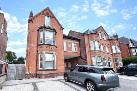 Musters Road, West Bridgford... 2 bed flat for sale