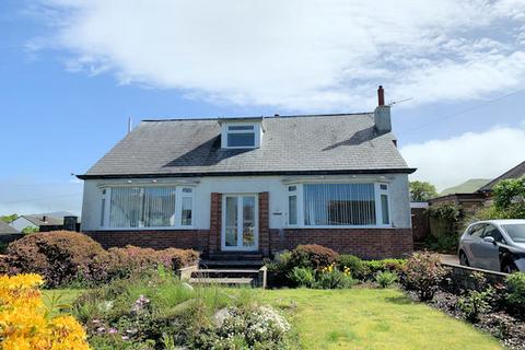 Ffordd Cadfan, Tywyn LL36 3 bed detached house for sale