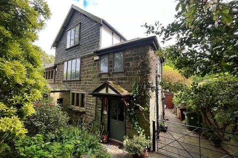Belmont Road, Bolton BL1 3 bed semi