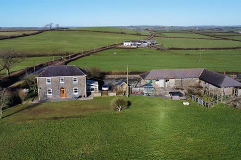 St. Clears 4 bed detached house for sale