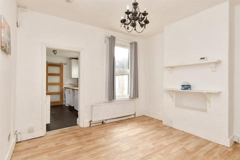Evelyn Avenue, Newhaven, East Sussex 2 bed terraced house for sale