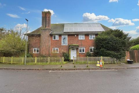 Beaverwood Road, Chislehurst BR7 4 bed detached house for sale