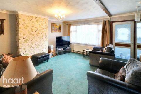 Lonsdale Crescent, Dartford 3 bed semi