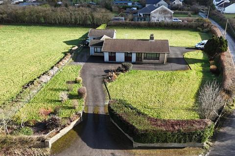 Glynarthen, Llandysul, SA44 4 bed detached bungalow for sale