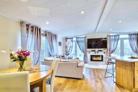 Maldon CM9 3 bed lodge for sale
