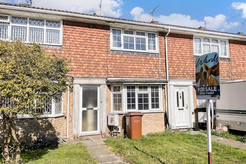 St. Paul's Close, Rochester, Kent 2 bed terraced house for sale
